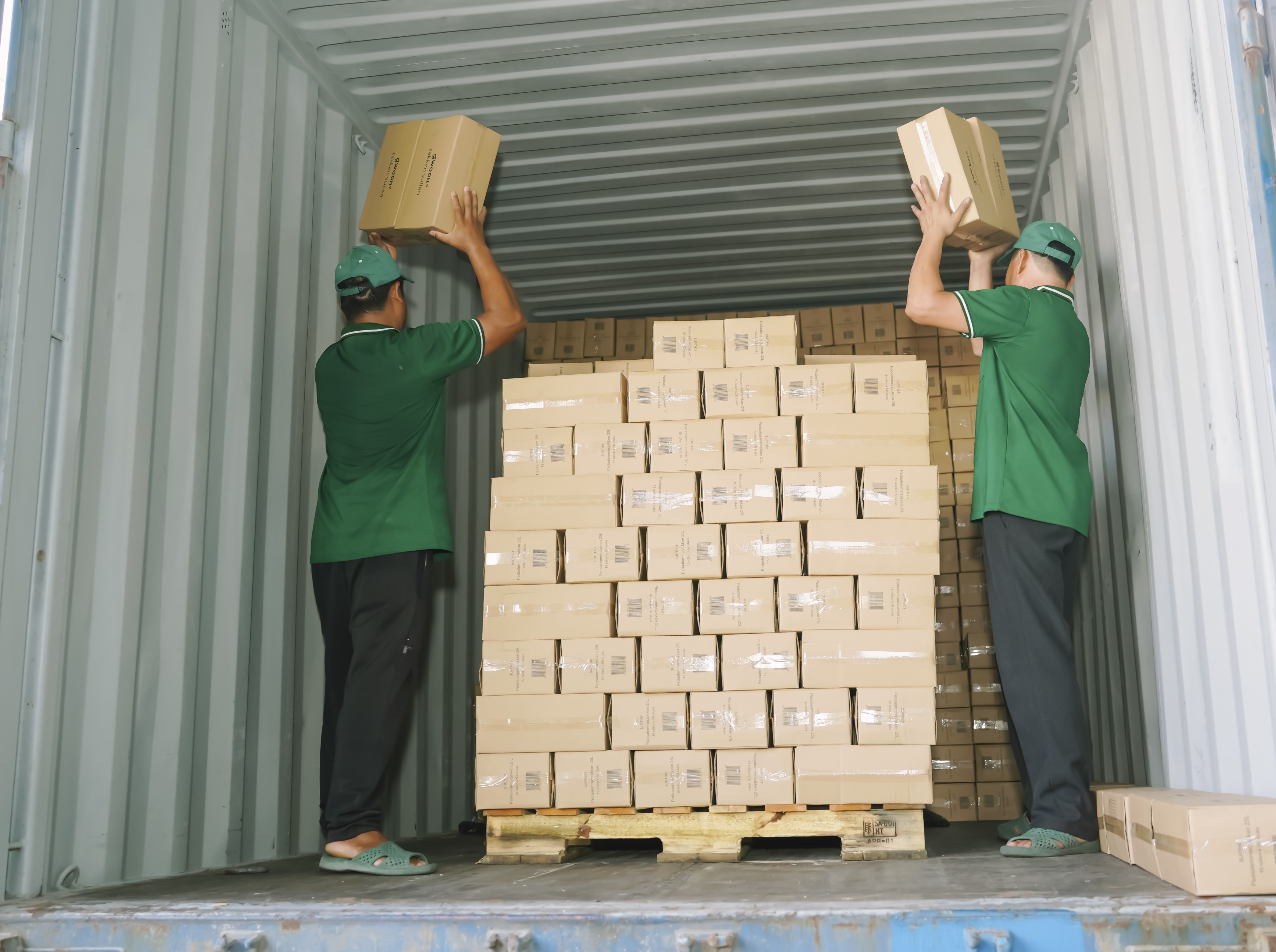 Loading container process